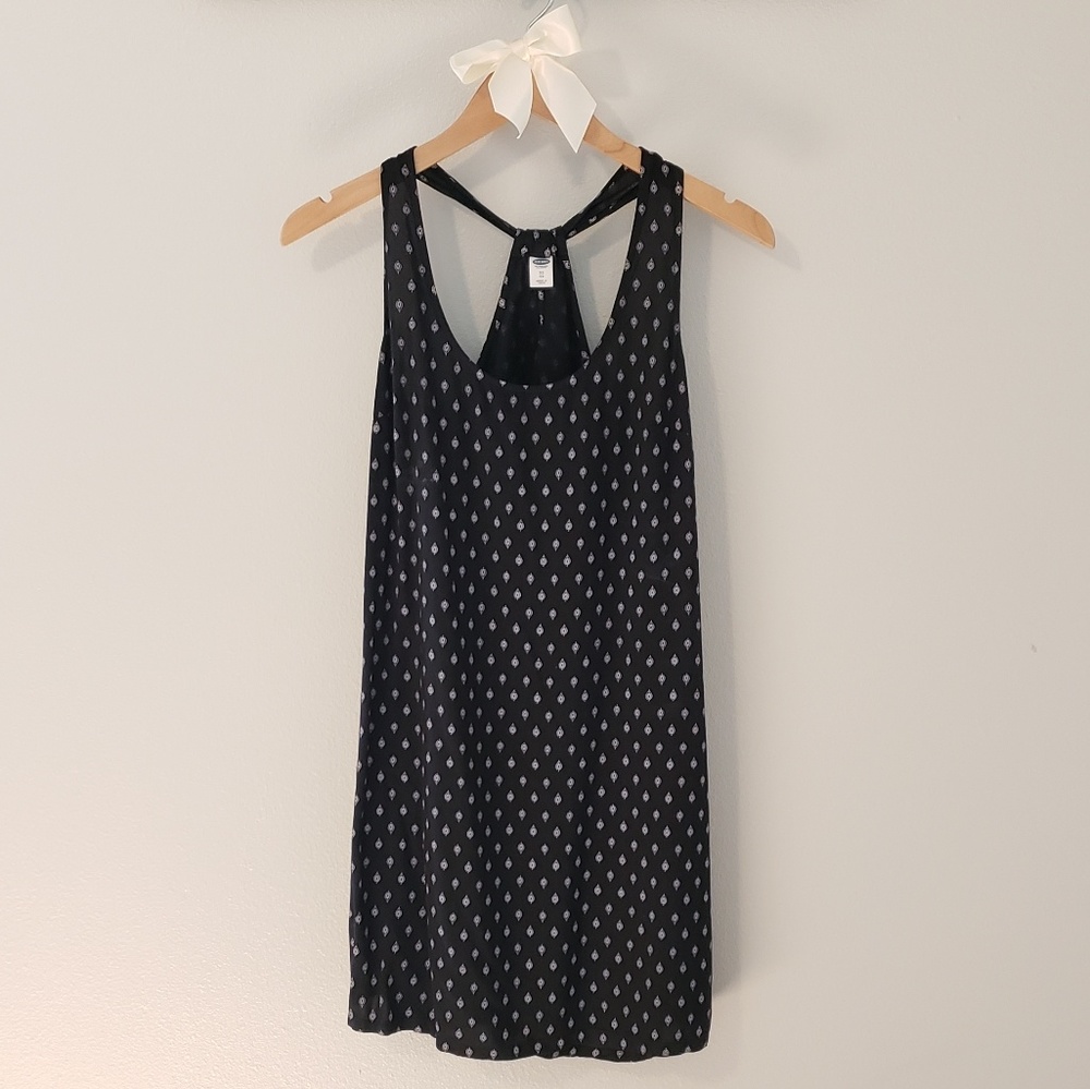 Old Navy Racerback Shift Dress - Picture 5 of 8